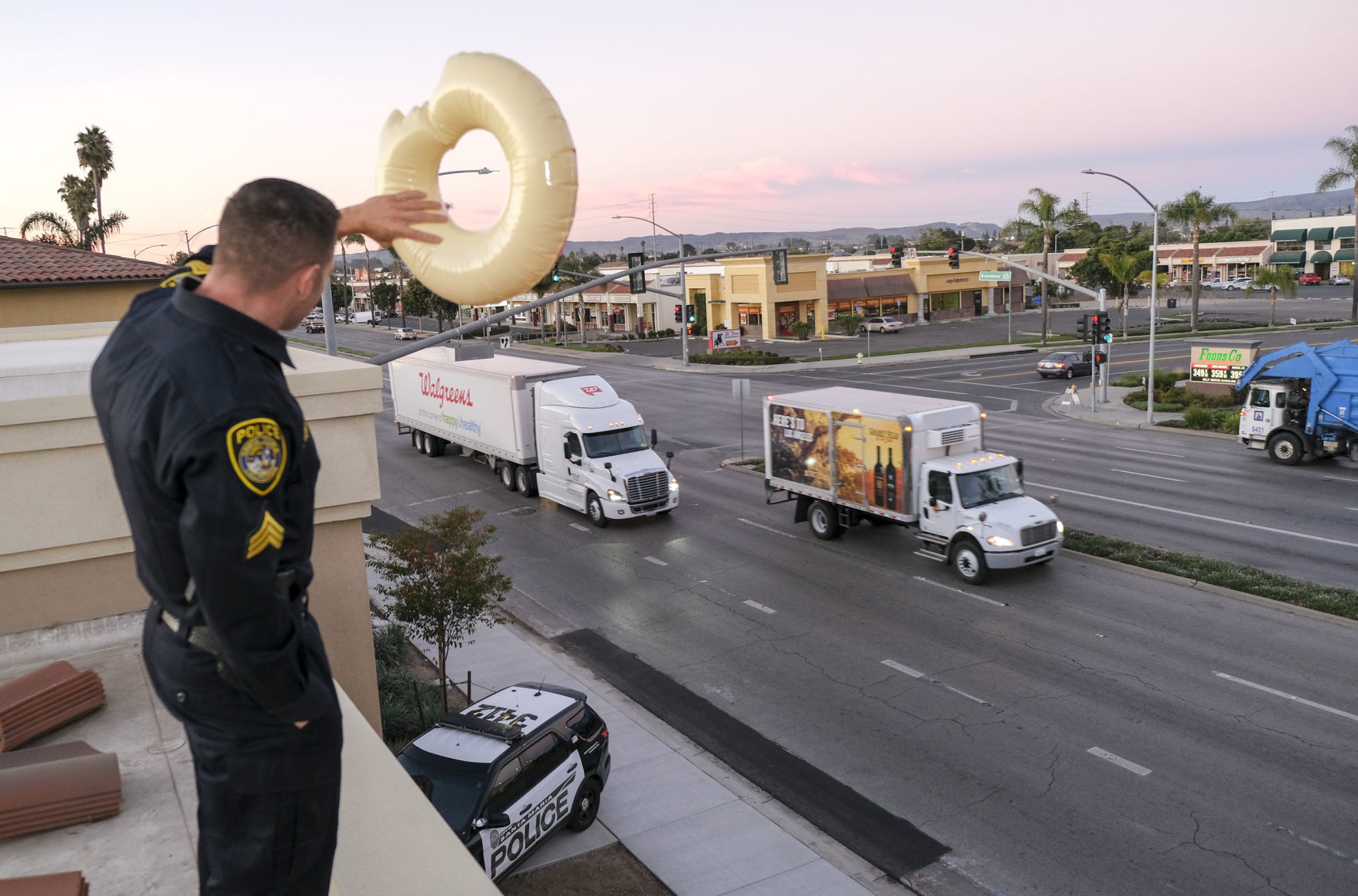 110218 Cop on a Rooftop 08.jpg